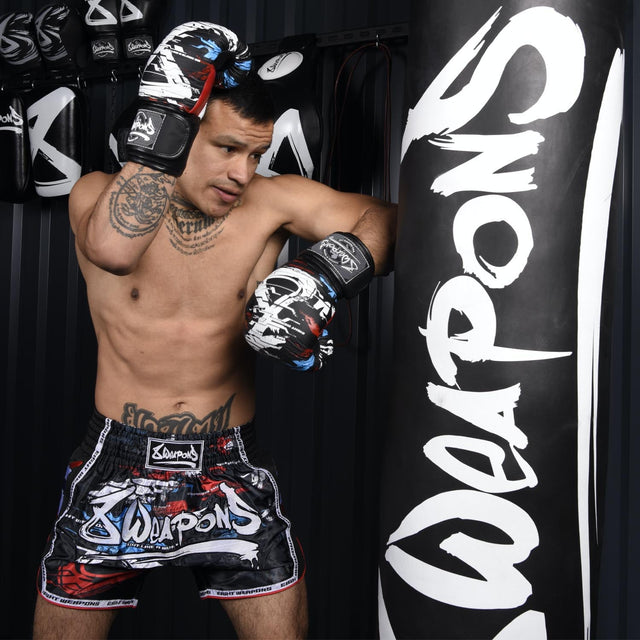 8 WEAPONS Muay Thai shorts Cut Like A Blade 2.0 - Sort