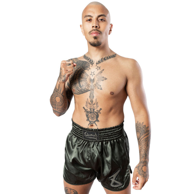 8 WEAPONS Muay Thai Shorts Strike - Olijf