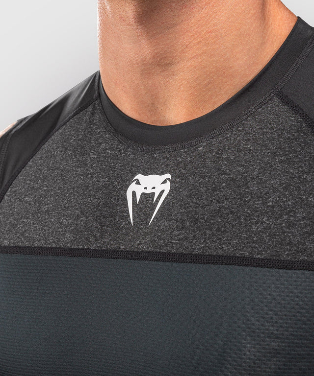 Rashguard Venum G-Fit Scale bez rękawów – Czarny