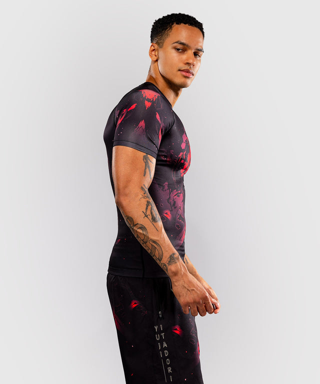 Rashguard Venum x Jujutsu Kaisen Itadori – Černá/Červená