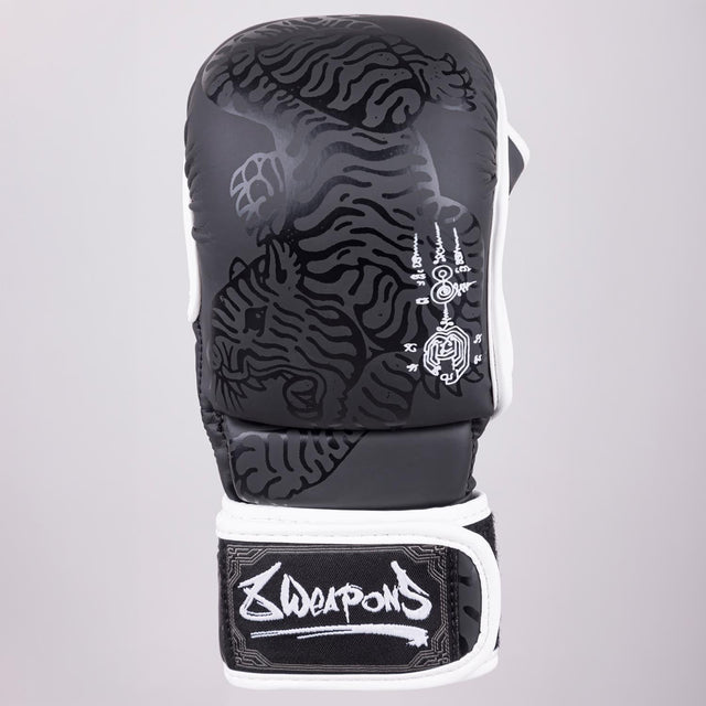 Guantes de MMA 8 WEAPONS Sak Yant Big Tiger – Negro