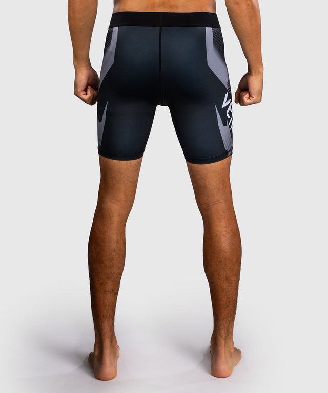 Venum Compression Shorts No-Gi 6.0 – Black/White