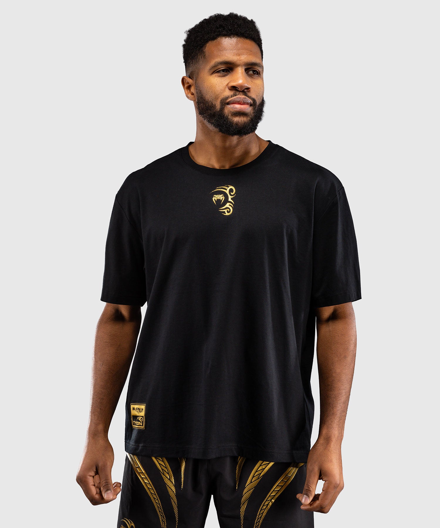 Camiseta Venum x Mike Tyson Tiger – Negro/Oro