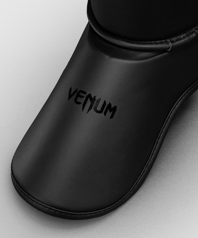 Chrániče holení Venum Contender 1.5 – Černé