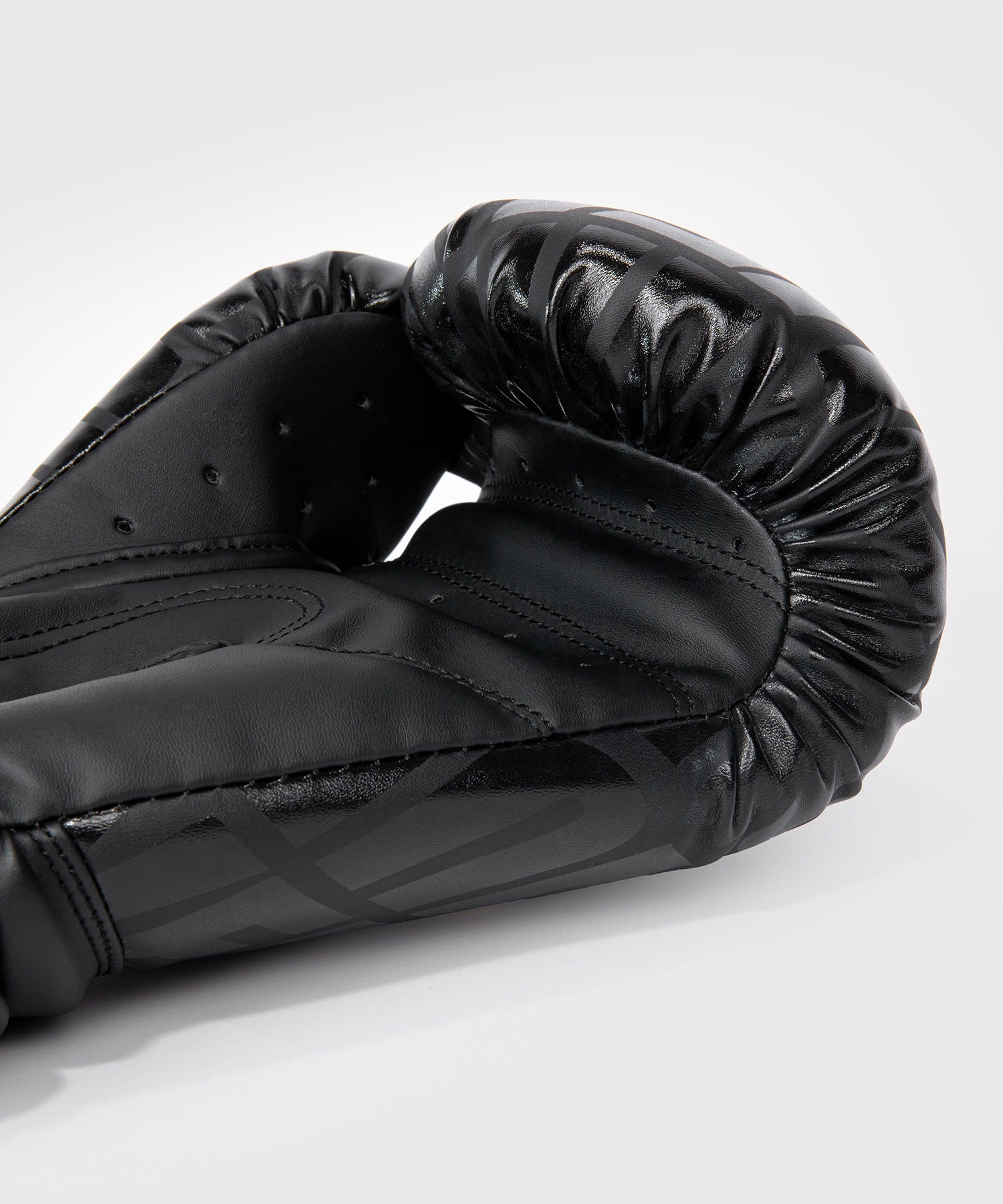 Mănuși de box Venum Contender 1.5 XT Copii – Negru/Auriu