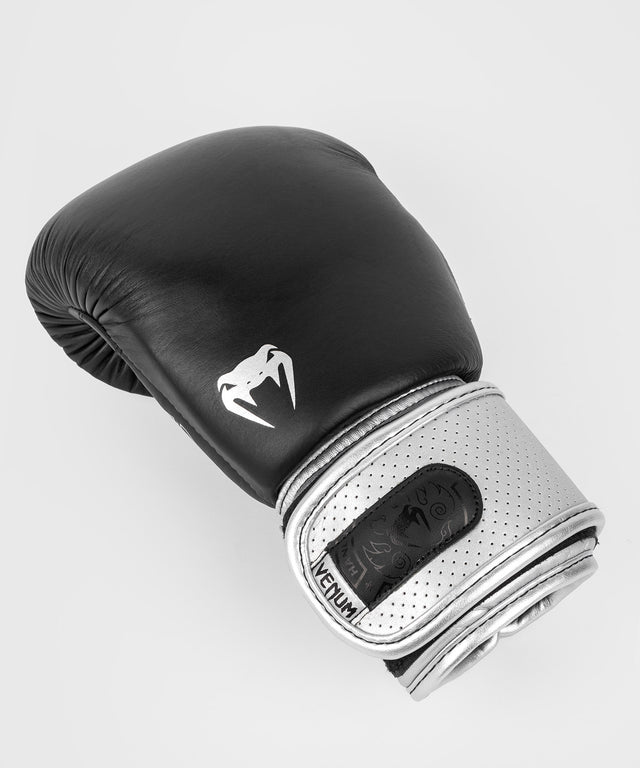 Guantoni da boxe Venum Power 2.0 – Nero/Argento