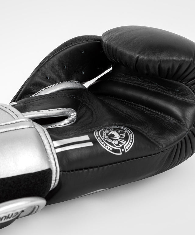 Guantoni da boxe Venum Power 2.0 – Nero/Argento