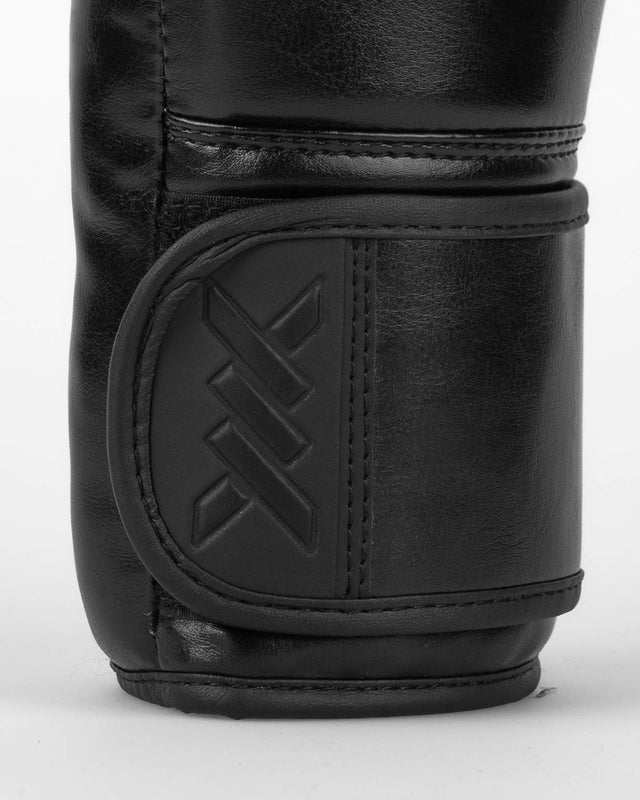 Gants de boxe Caged Core – Noir/Noir