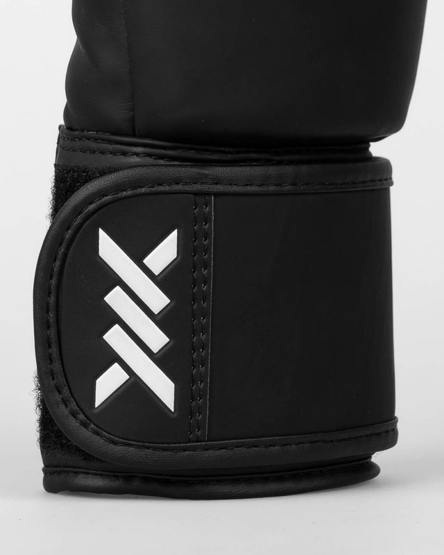 Mănuși de box Caged Spark Copii – Mat Negru/Alb
