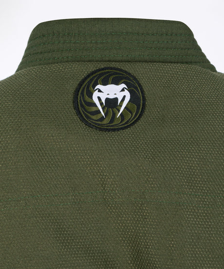 Kimono BJJ Venum First – Khaki/Zielone – w zestawie biały pas