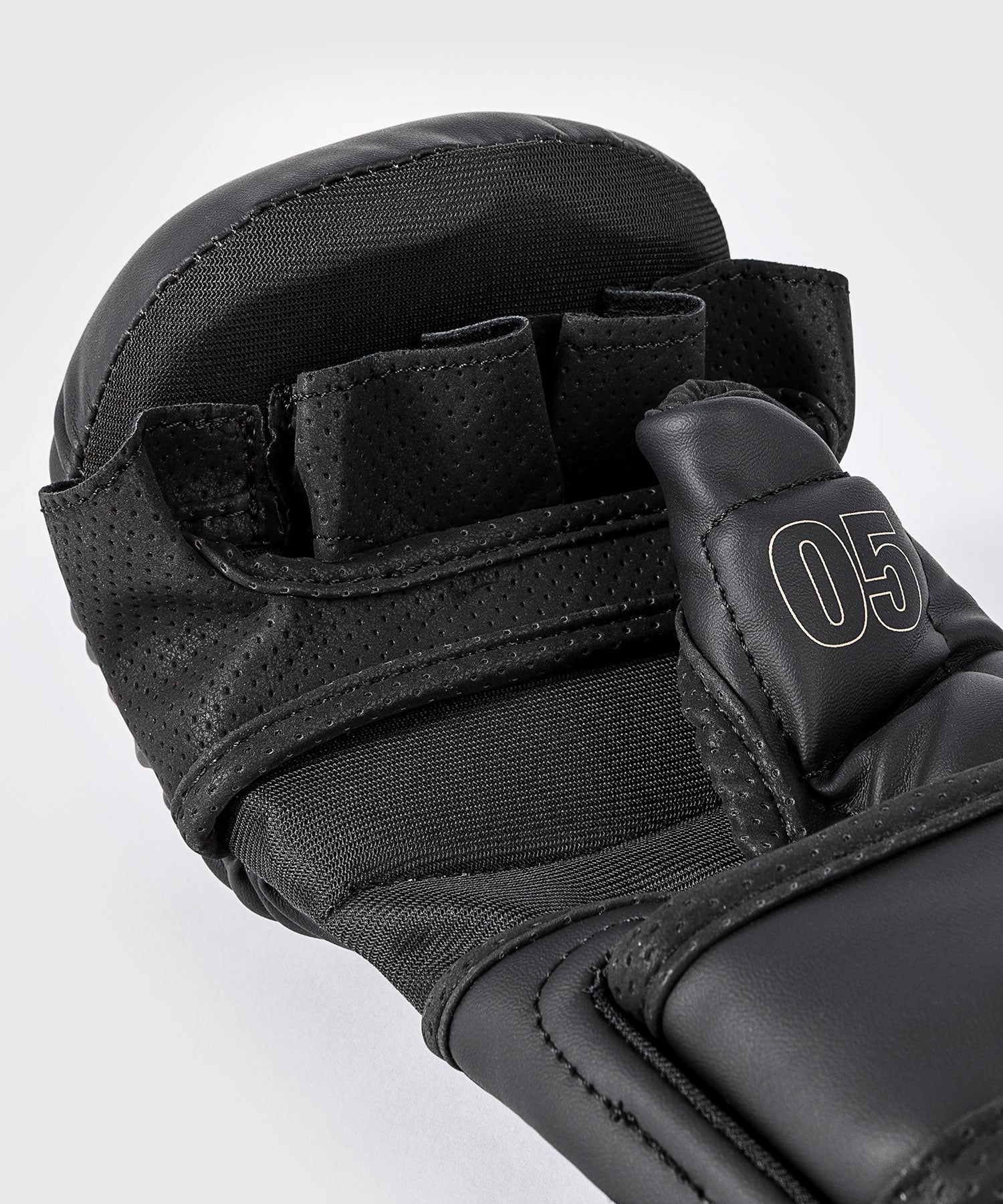 Venum MMA-handskar Sparring Impact Evo – Svart