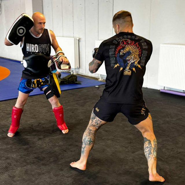 Shorts de MMA Phantom Athletics FUSION-R Tiger Domination – Orange/Noir