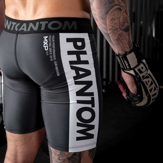 Pantaloni scurți de compresie Phantom Athletics Vector Apex – Negru