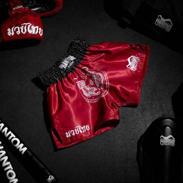 Muay Thai trenky Phantom Athletics Sak Yant – Červené