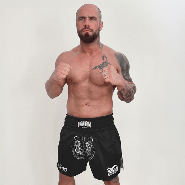Phantom Athletics Muay Thai shorts Sak Yant – Sort