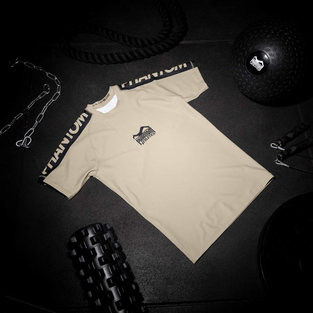 Rashguard Phantom Athletics EVO Apex manches courtes – Sable
