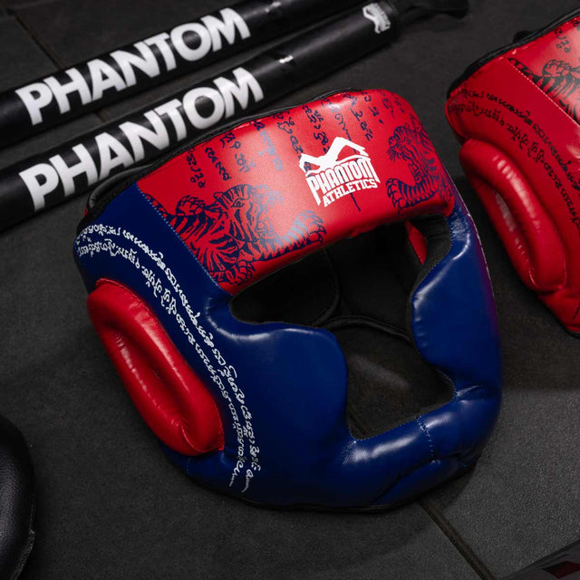 Chránič hlavy Phantom Athletics Muay Thai – Modrý