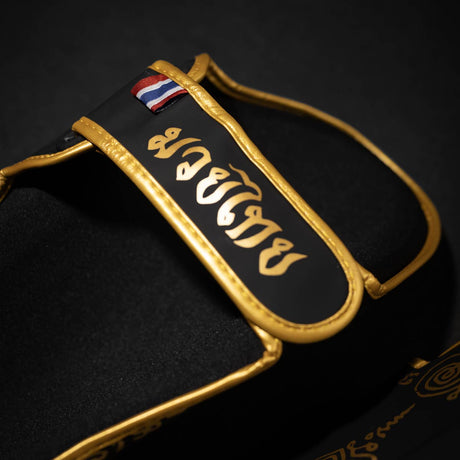 Phantom Athletics Schienbeinschoner Muay Thai – Schwarz/Gold