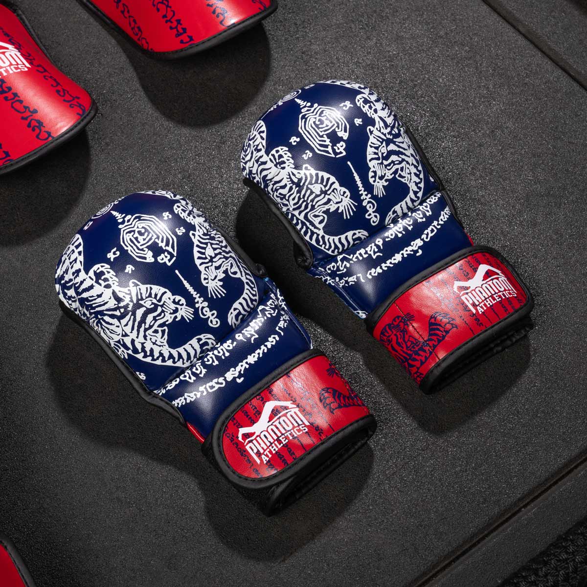 Luvas de sparring MMA Phantom Athletics Muay Thai – Azul