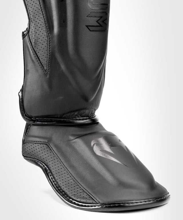 Chrániče holení Venum Elite Evo – Černé/Černé