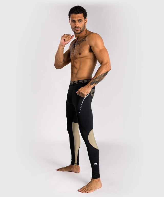 Shorts de compression Venum Adrenaline – Noir/Sable