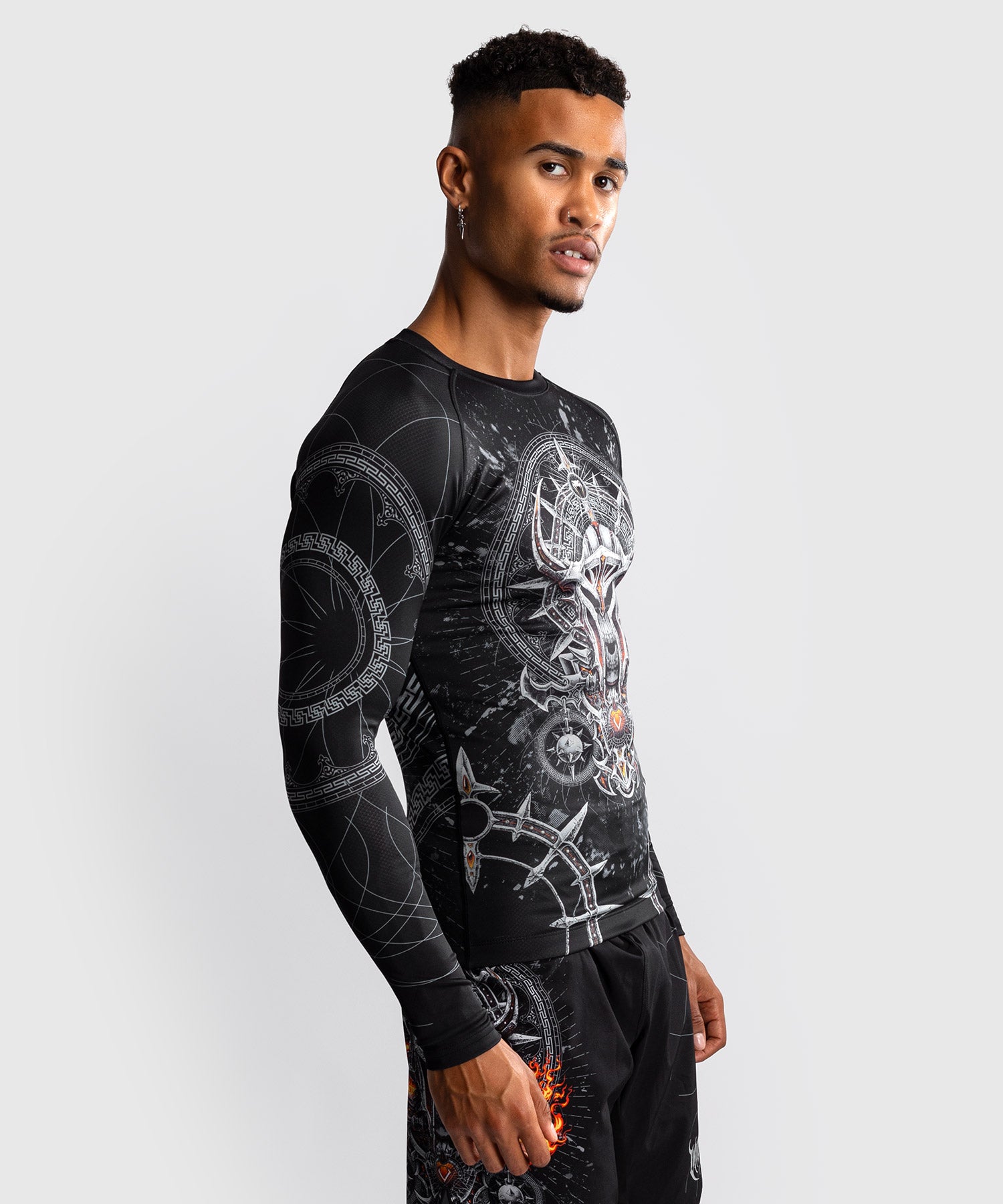 Rashguard Venum Gladiator 5.0 Maniche Lunghe – Nero/Argento