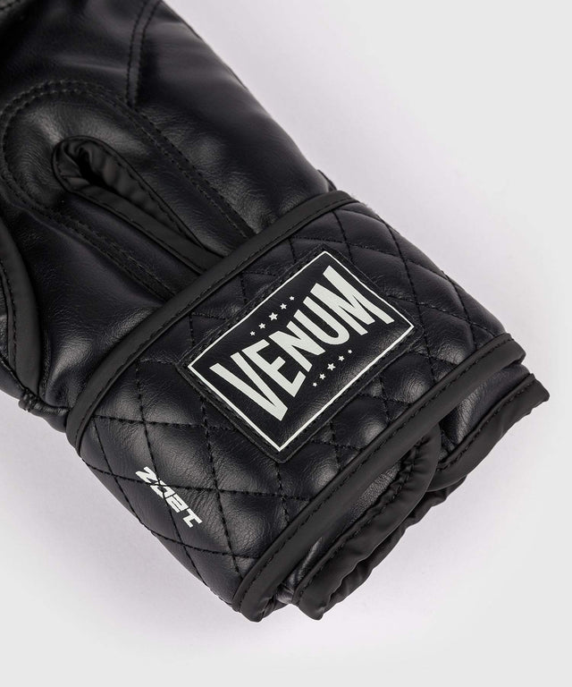 Guantoni da boxe Venum Impact Classic – Nero