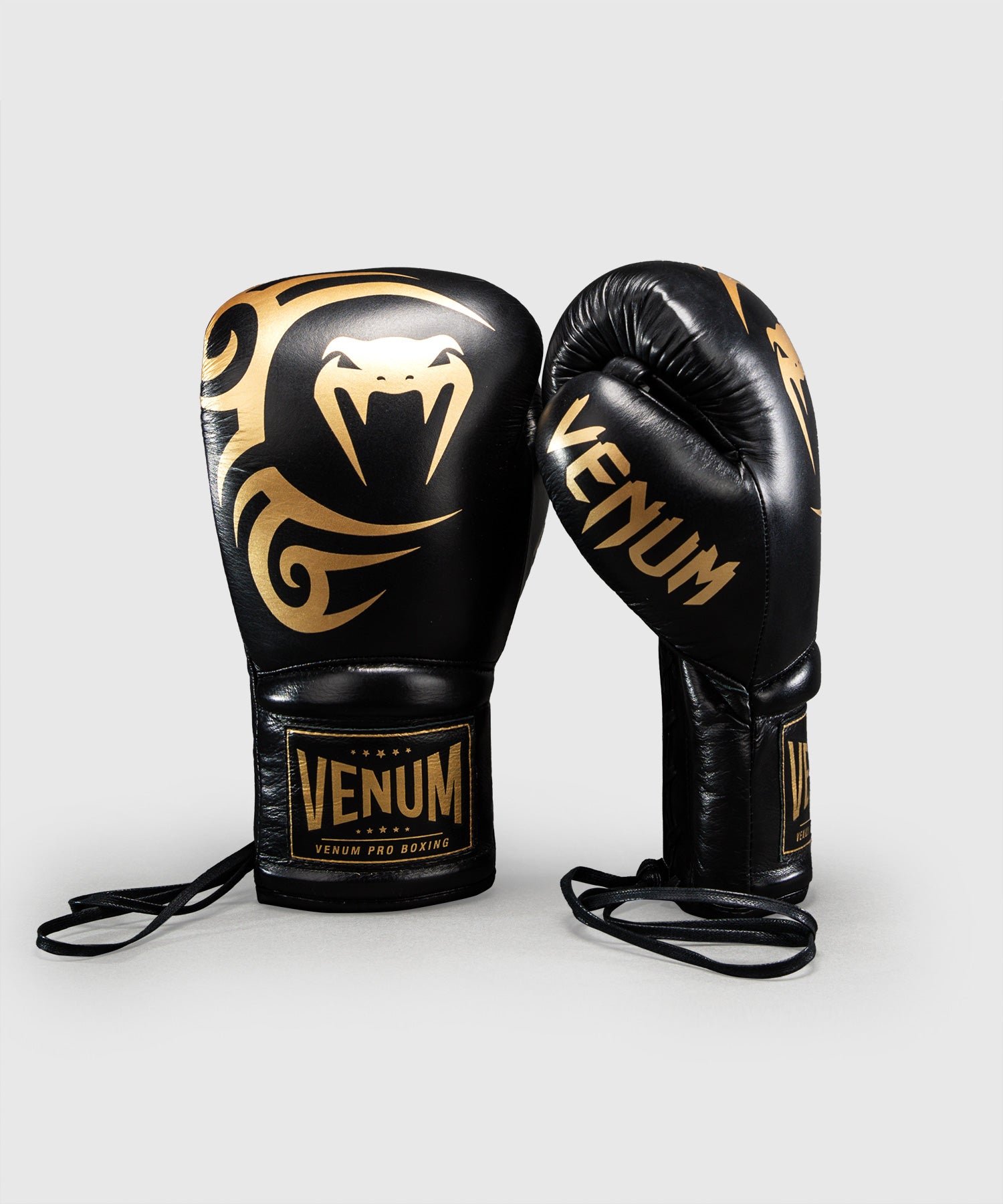 Mănuși de box Venum x Mike Tyson Giant 2.0 Pro – Negru/Aur