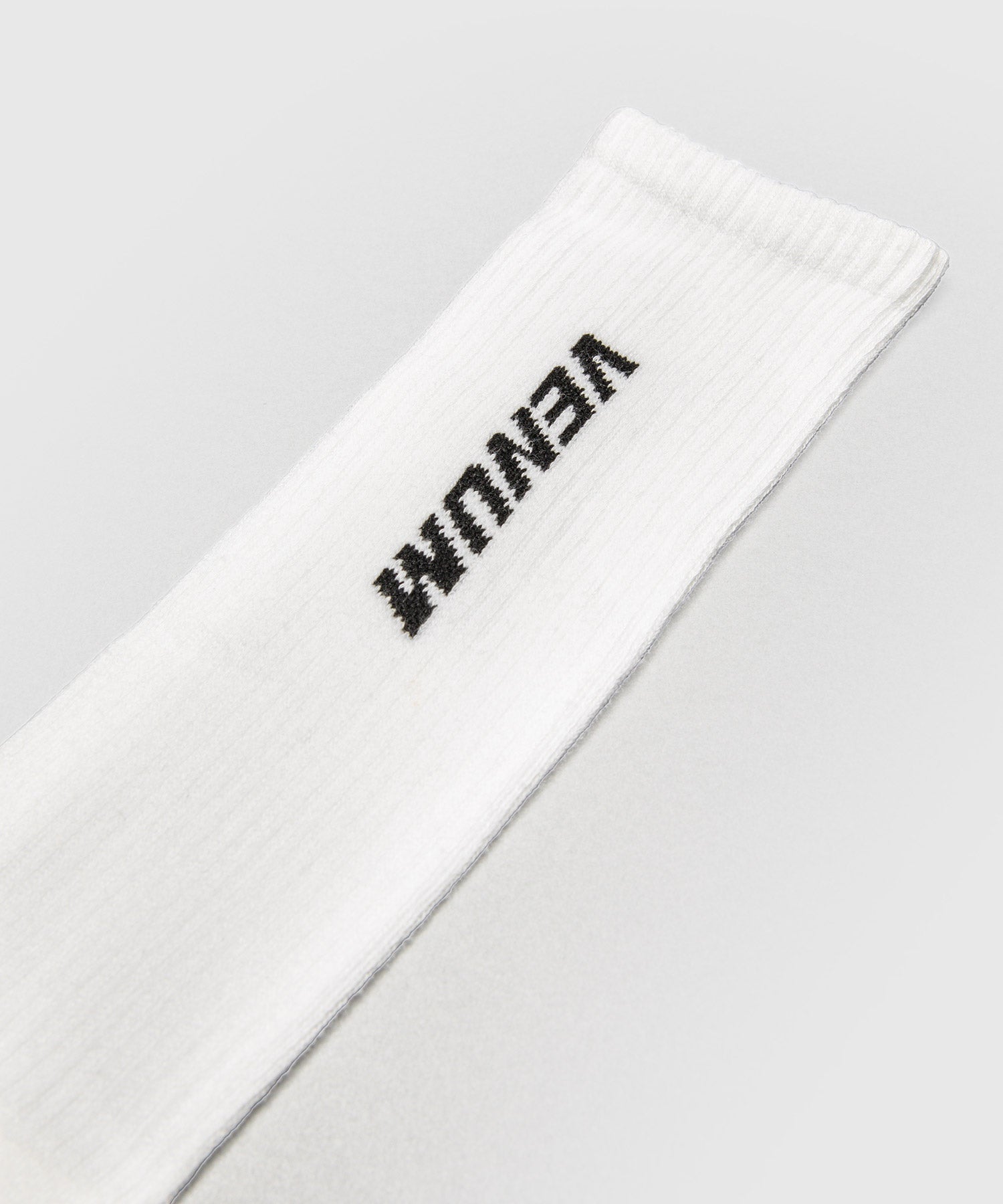 Venum Essential Socken Hoch – Weiß