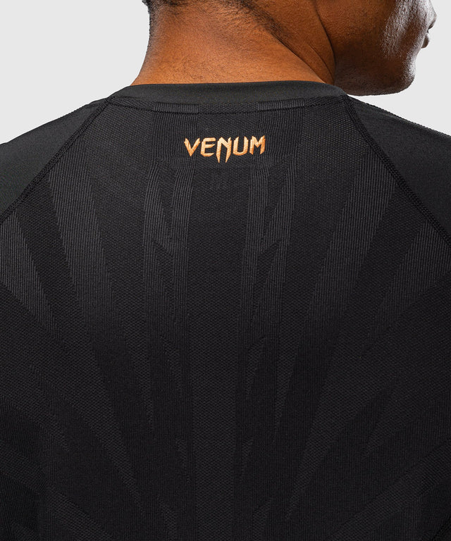 Venum T-Shirt G-Fit Revolution Dry Tech - Zwart/Koper