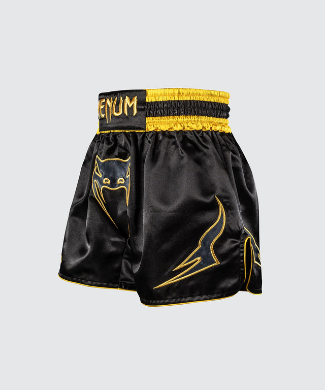 Venum Muay Thai shorts Bangkok Fury – Sorte/guld