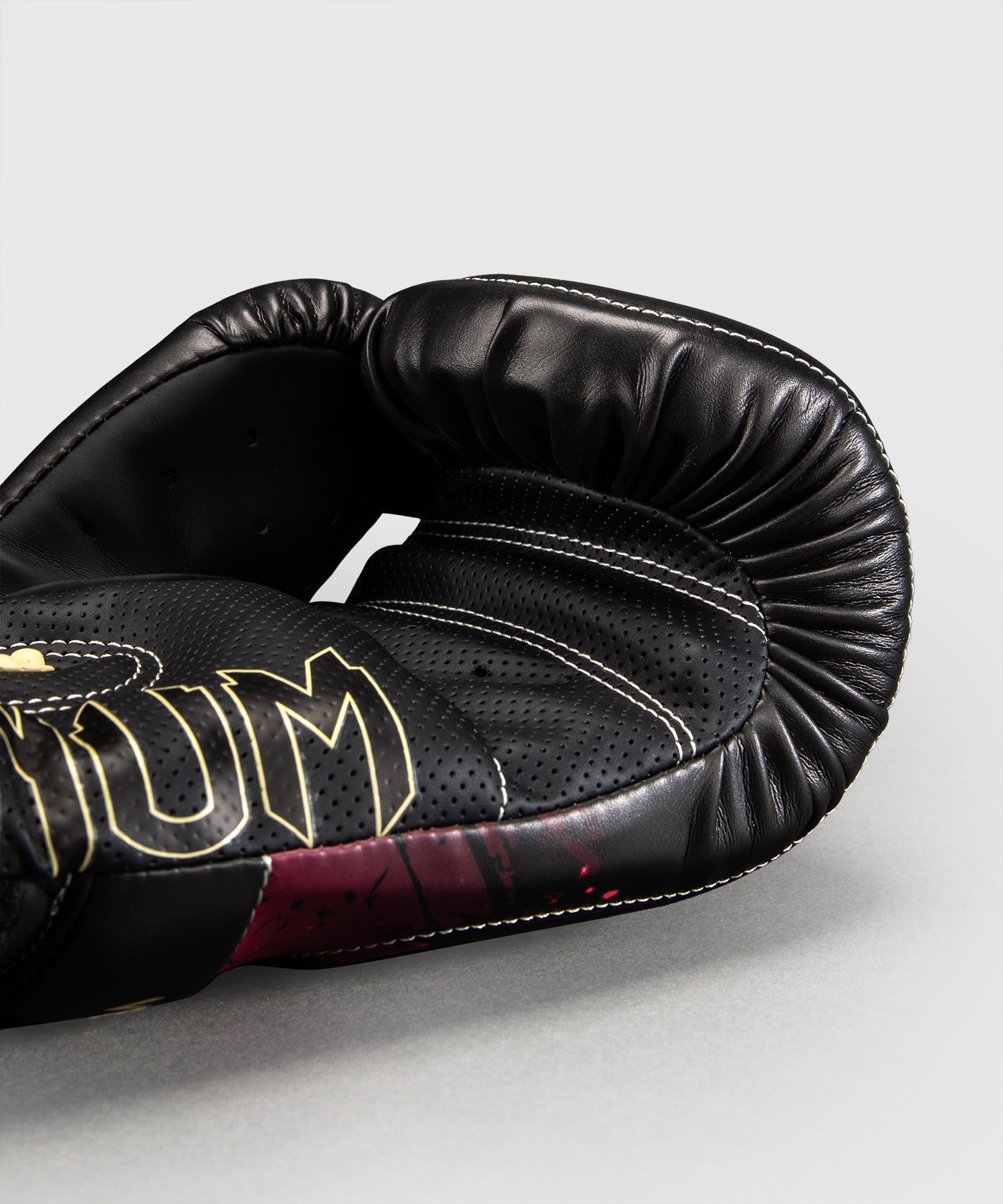 Venum Bokshandschoenen Itadori Impact Evo - Zwart/Rood