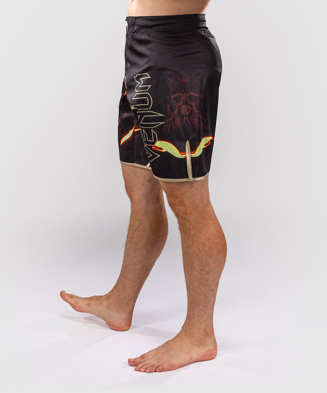 Pantaloncini MMA Venum x Jujutsu Kaisen Sukuna – Nero/Beige