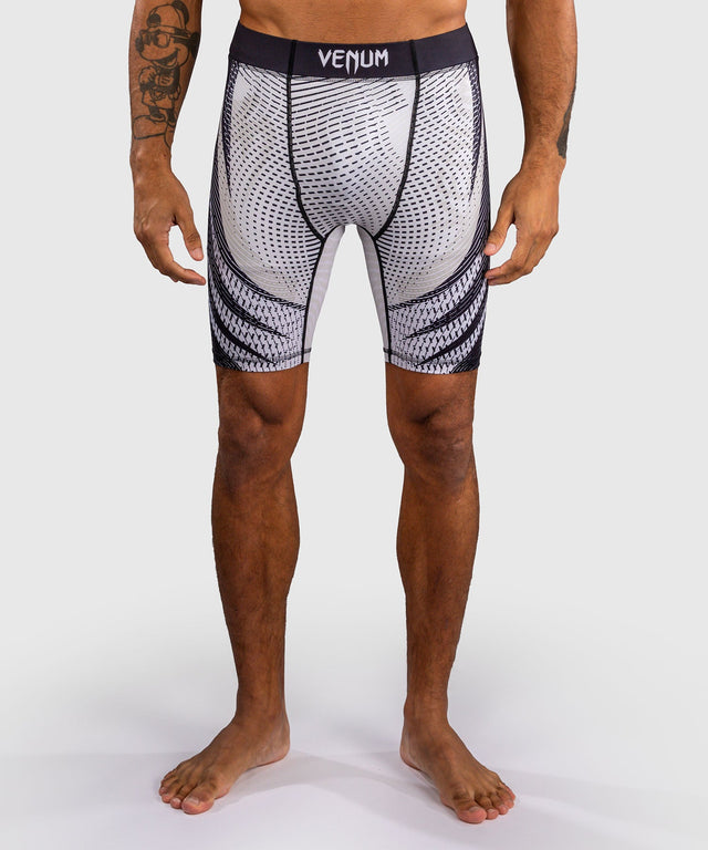 Shorts de compression Venum Galactic 3.0 – Blanc cassé/Noir