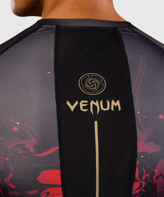 Rashguard Venum x Jujutsu Kaisen Itadori Maniche Lunghe – Nero/Rosso