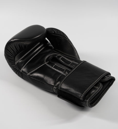Boxerské rukavice Caged X Series – Černé/Bílé
