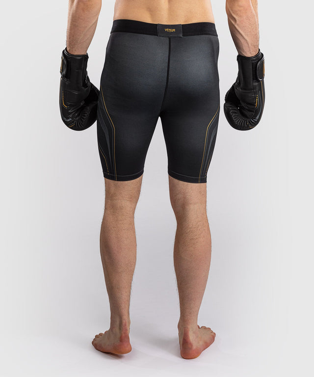 Shorts de compression Venum Streamline – Noir/Or