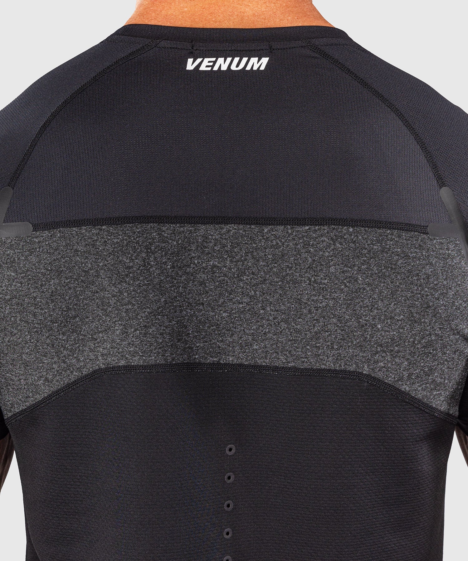 Tricou Venum G-Fit Scale Dry Tech – Negru