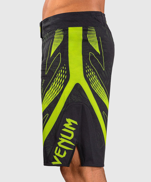 MMA trenky Venum Amazonia Reborn – Černé/Zelené