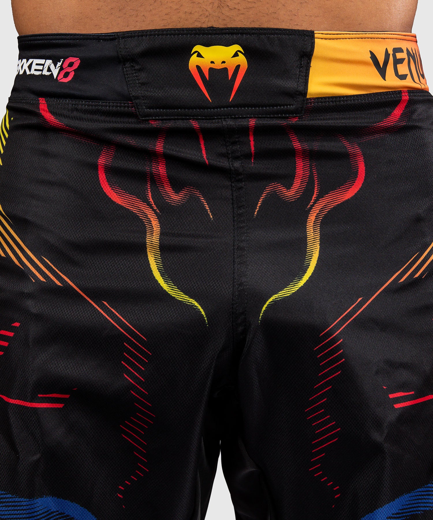 Shorts de MMA Venum x TEKKEN 8 Yoshimitsu – Noir/Orange