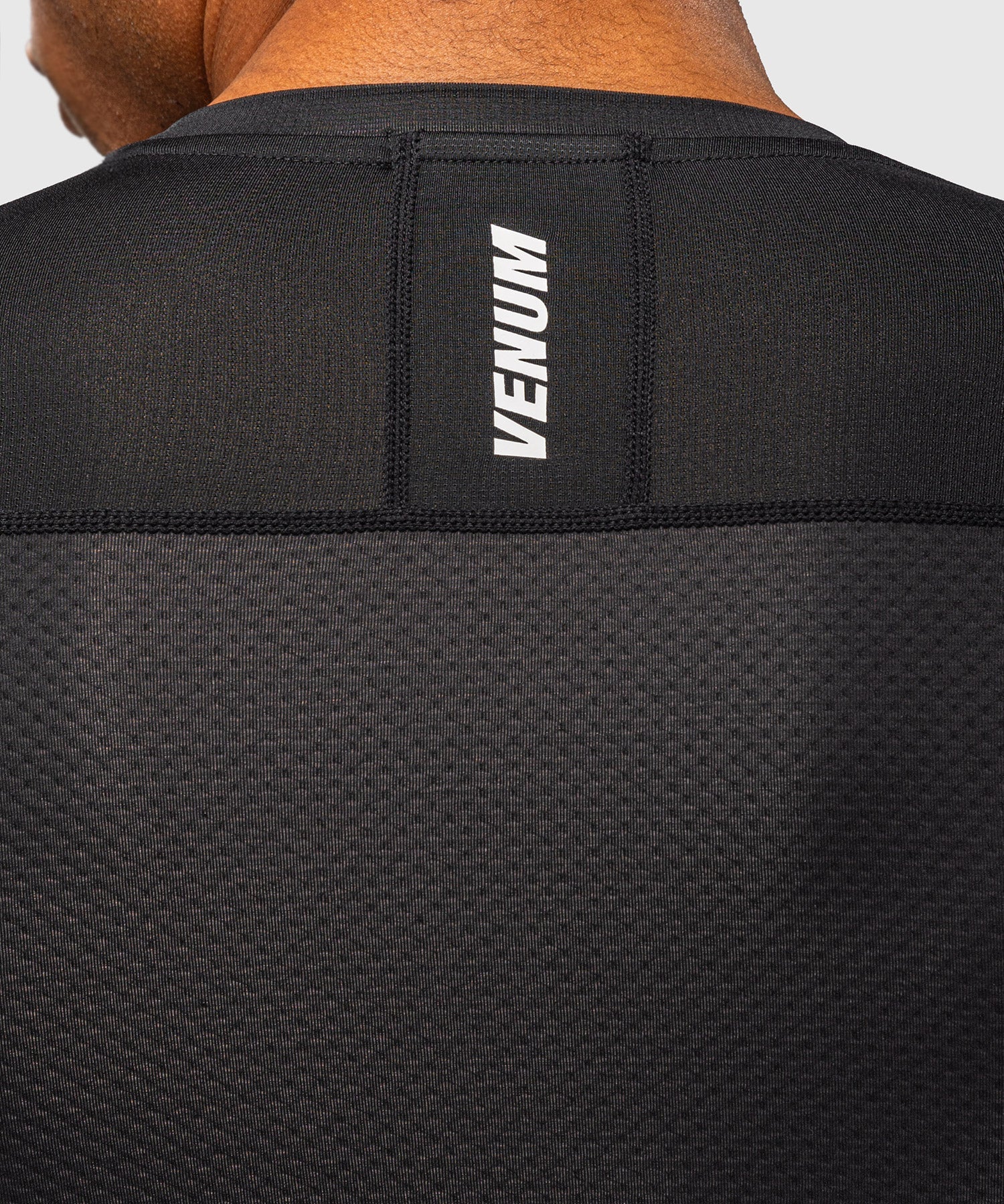 Venum Rashguard G-Fit Scale Långärmad - Svart