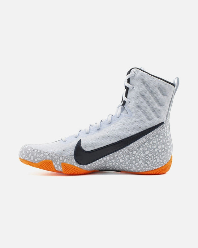 Boxerské boty Nike Machomai 3 SE – Stříbrné/Oranžové