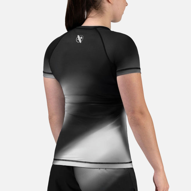 Rashguard Hayabusa Apex Nova Maniche Corte Donna – Grigio
