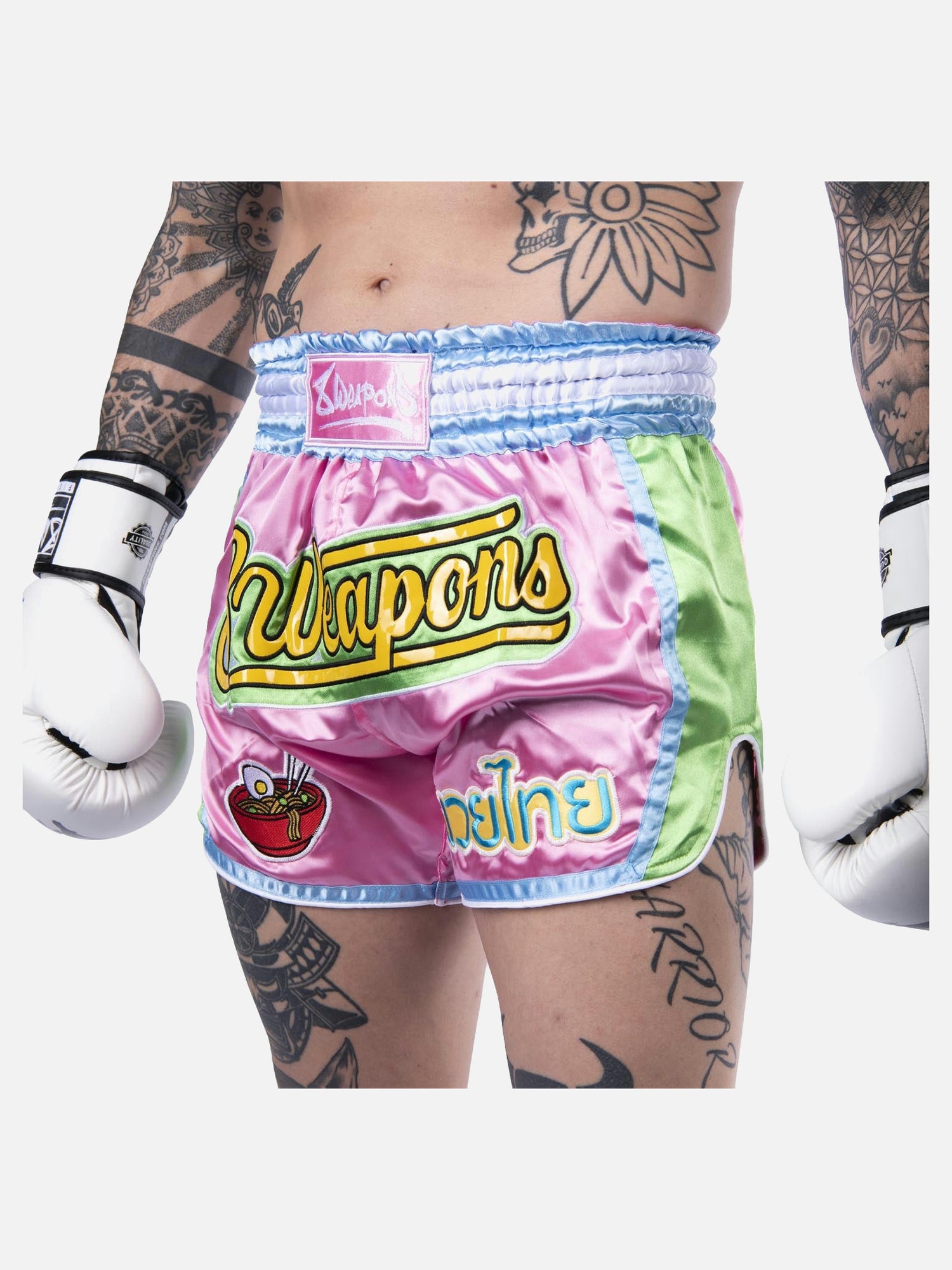 8 WEAPONS Muay Thai shorts Yummy - Lyserød