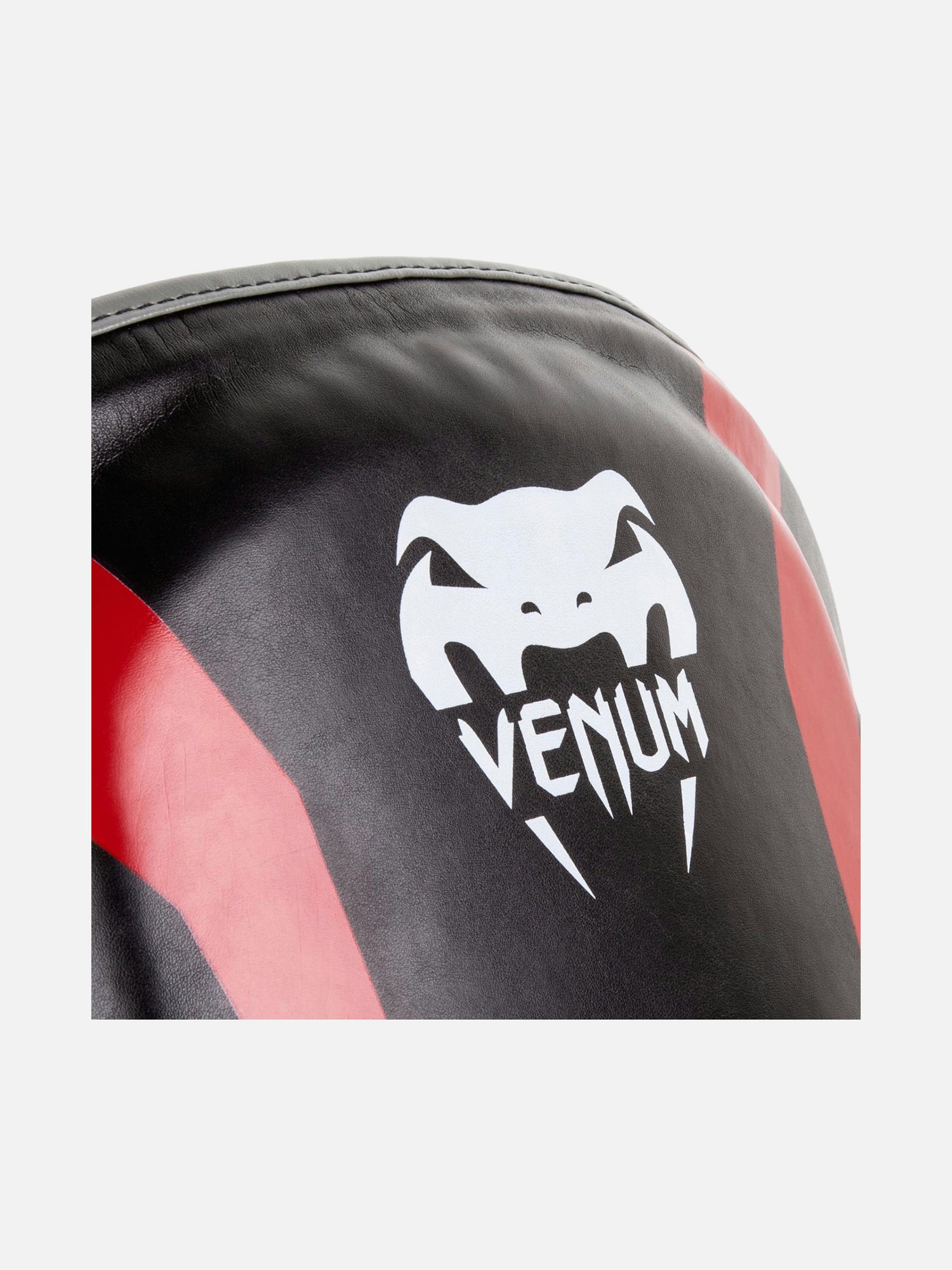 Protector abdominal Venum Elite – Negro/Rojo