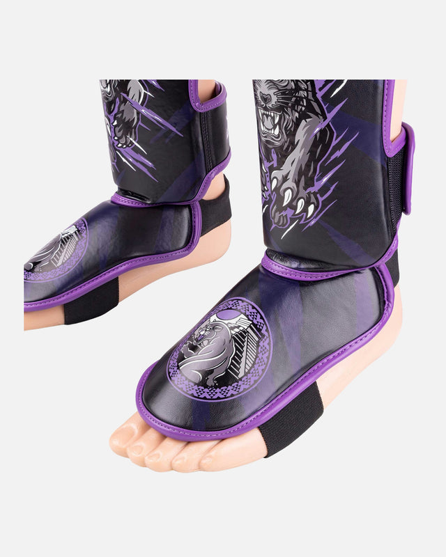 8 WEAPONS Benskydd Beastial Panther – Svart/Lila