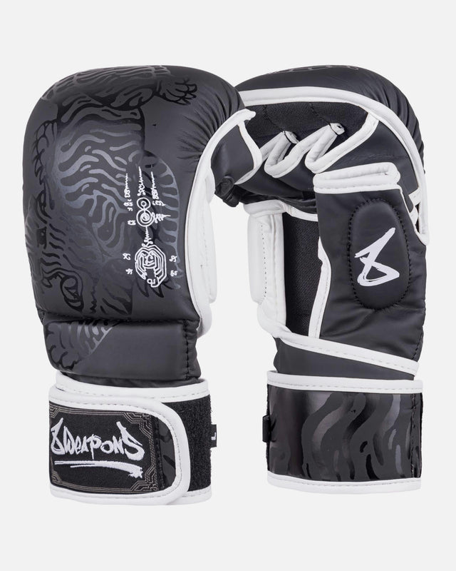 Guantes de MMA 8 WEAPONS Sak Yant Big Tiger – Negro