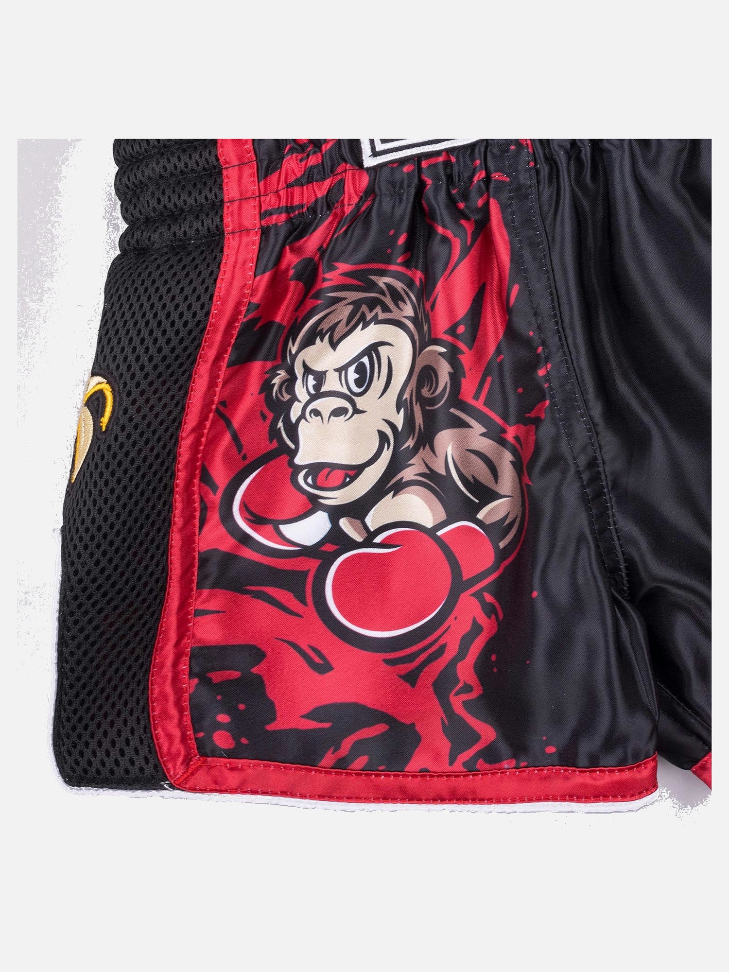 8 WEAPONS Muay-Thai-Shorts Joe – Schwarz/Rot