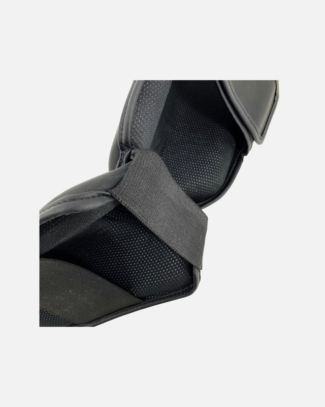 Adidas Benskydd Shin Instep Guard – Svart/Vit