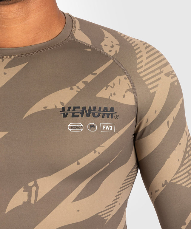 Rashguard UFC Adrenaline Venum Fight Week Performance – Camouflage désert